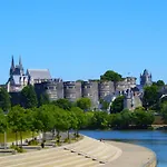 A 10 Mn D Angers Maisonnette Independante Hébergement de vacances *