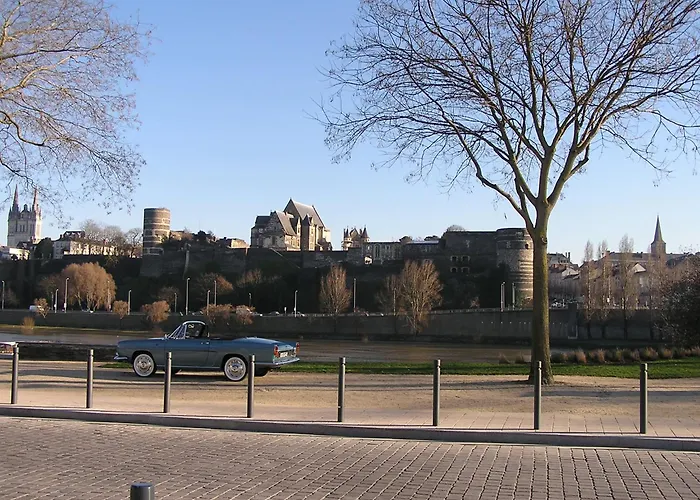 度假居 A 10 Mn D Angers Petite Maison Independante Loire-Authion